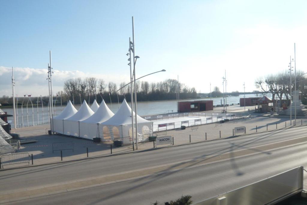 Mâcon Hotel Quai De Saone מראה חיצוני תמונה